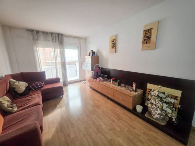 Piso en Venta en Calle Hoquei en Egara