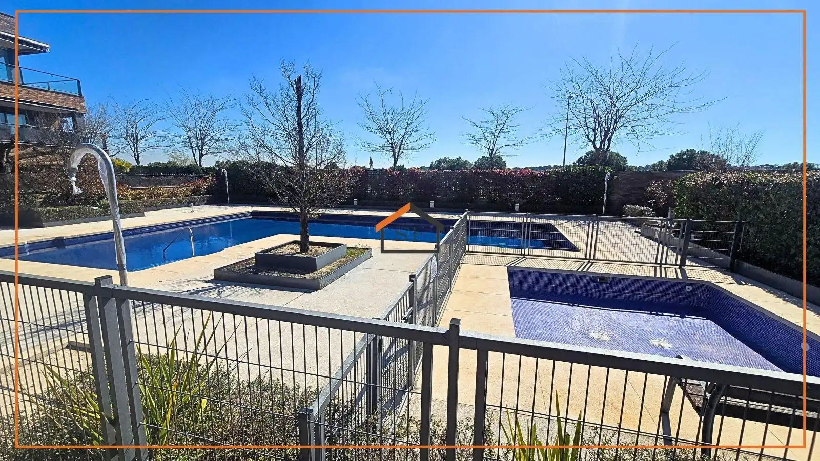 Piscina de Pis en venda en Las Rozas de Madrid amb Calefacció, Terrassa i Traster