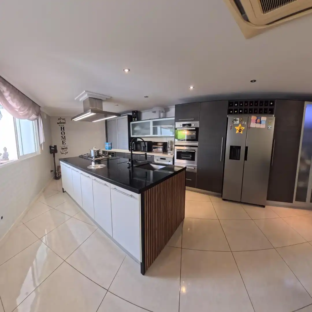 Detached house with pool for sale in San Rafael - Nucia Park, imagen 2