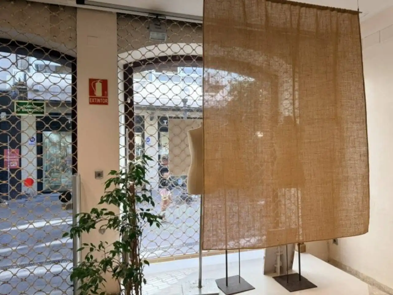 Local de lloguer en Eixample