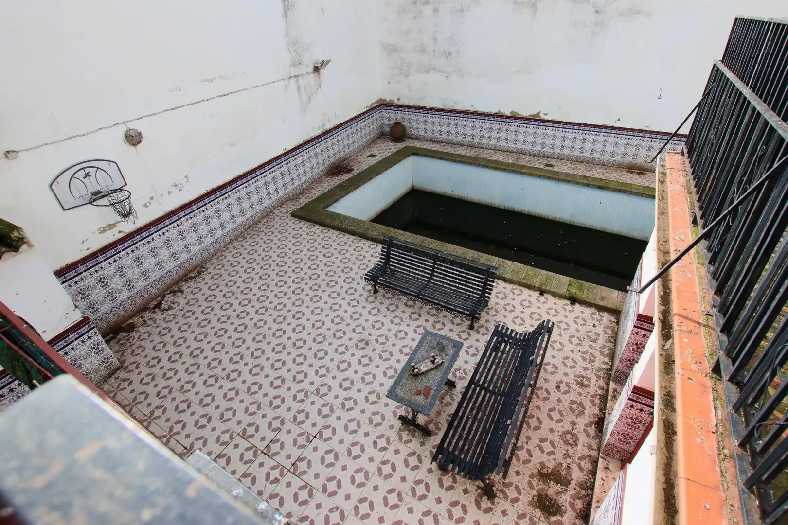 Piscina de Casa o chalet en venta en Montijo con Aire acondicionado, Calefacción y Terraza