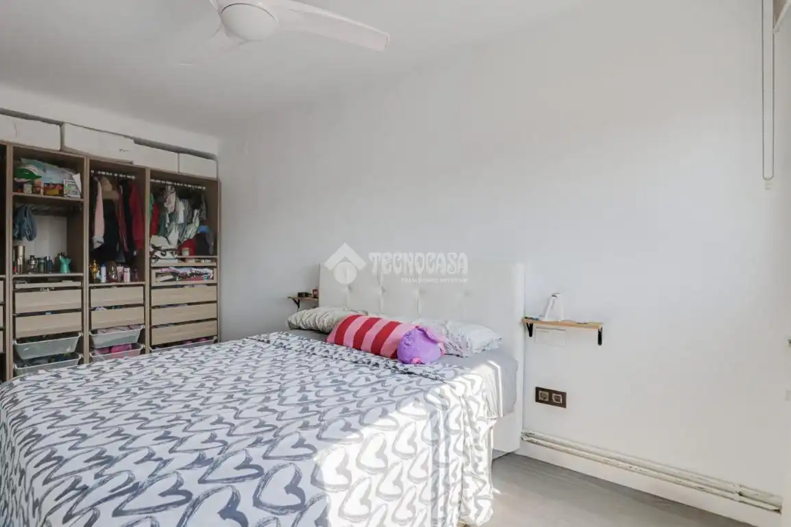 Dormitori de Pis en venda en Terrassa amb Parquet