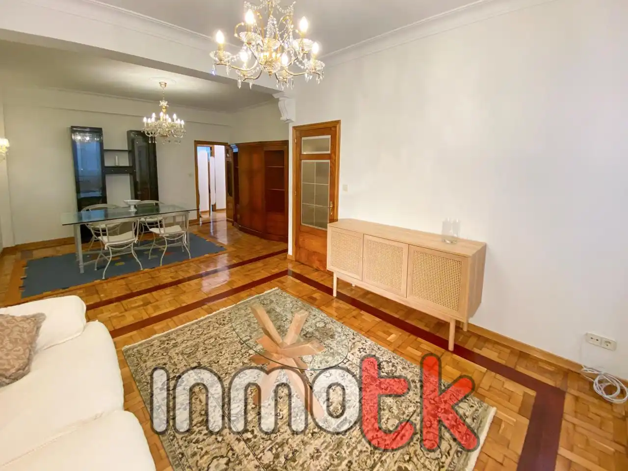 Living room of Flat for rent in A Coruña Capital   with Heating, Parquet flooring and Furnished