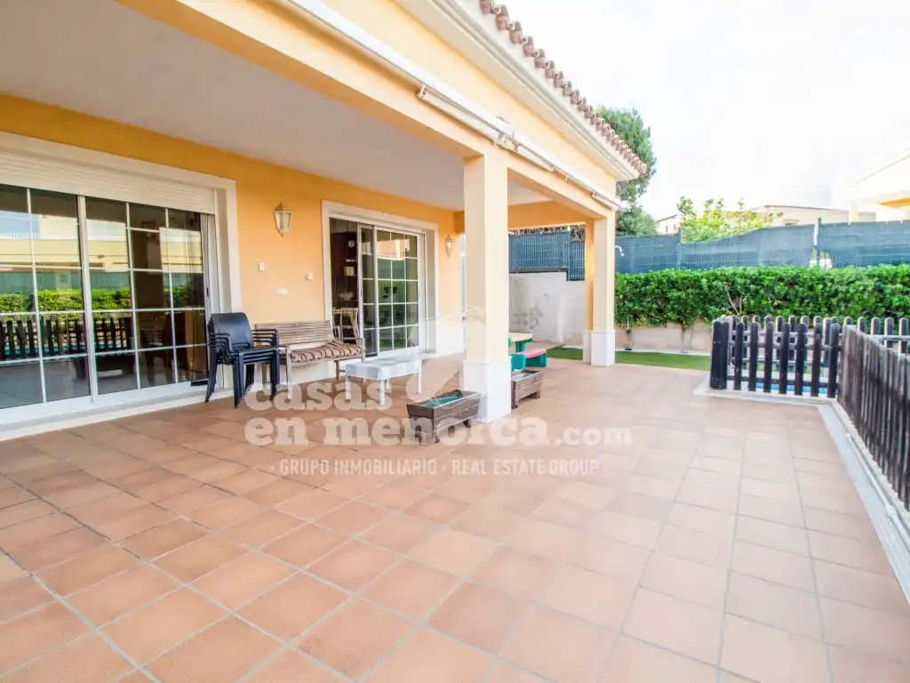 Terrassa de Casa o xalet en venda en Maó - Mahón amb Aire condicionat, Jardí privat i Terrassa