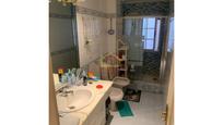 Bathroom of Flat for sale in Salamanca Capital