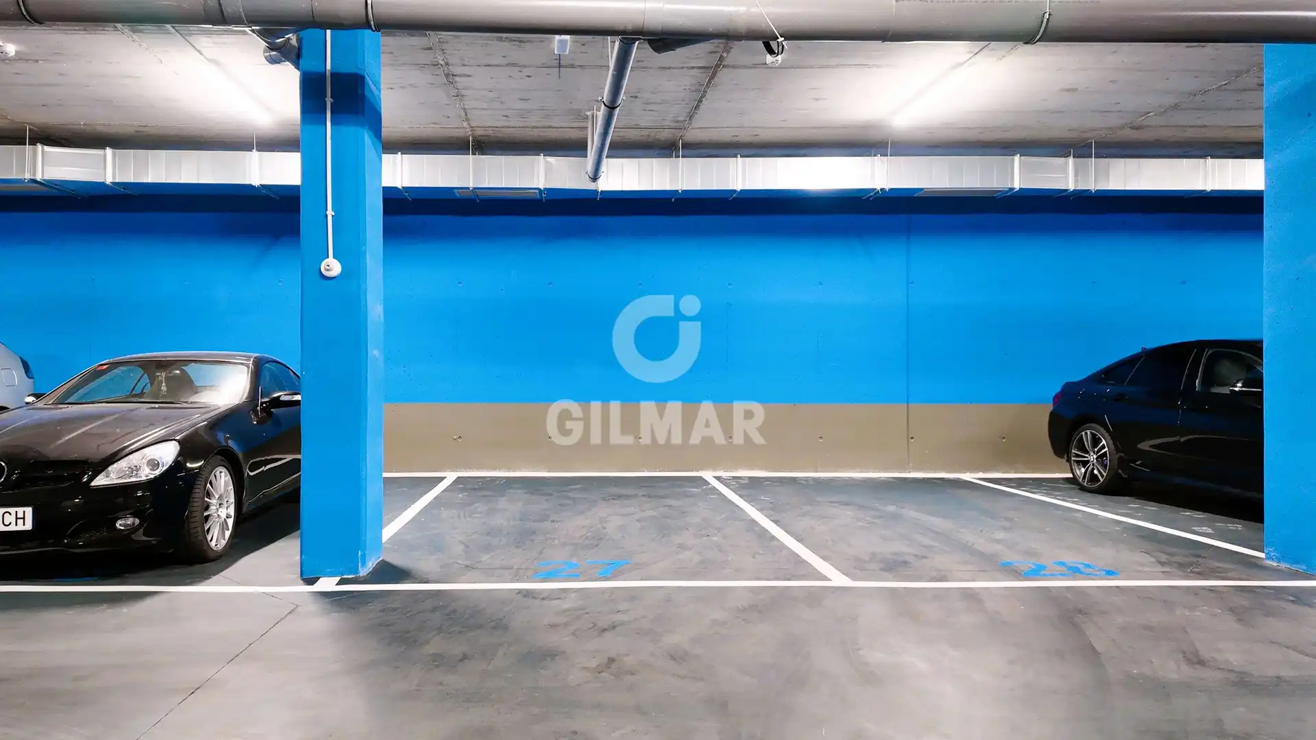 Parking de Piso en venta en Torremolinos con Calefacción, Jardín privado y Trastero