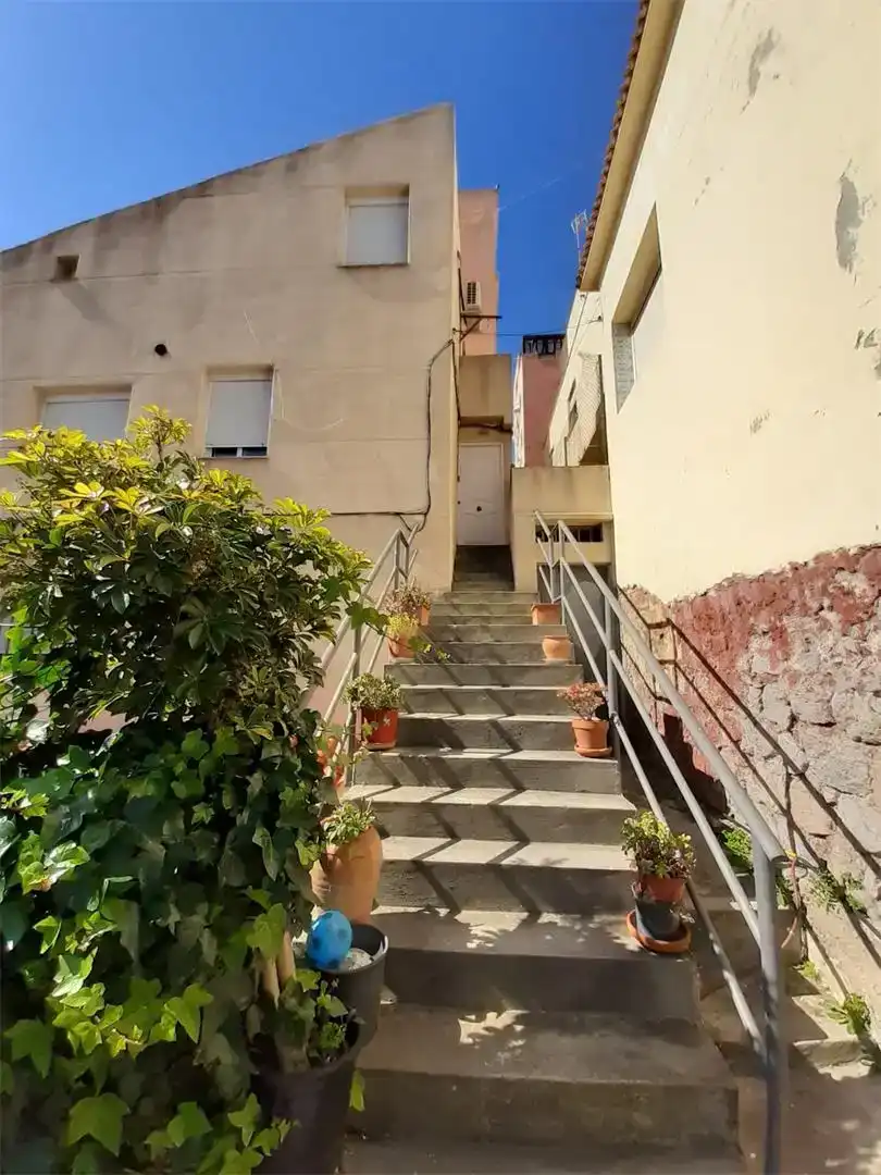 Vista exterior de Casa adosada en venda en Ceuta amb Aire condicionat, Jardí privat i Balcó