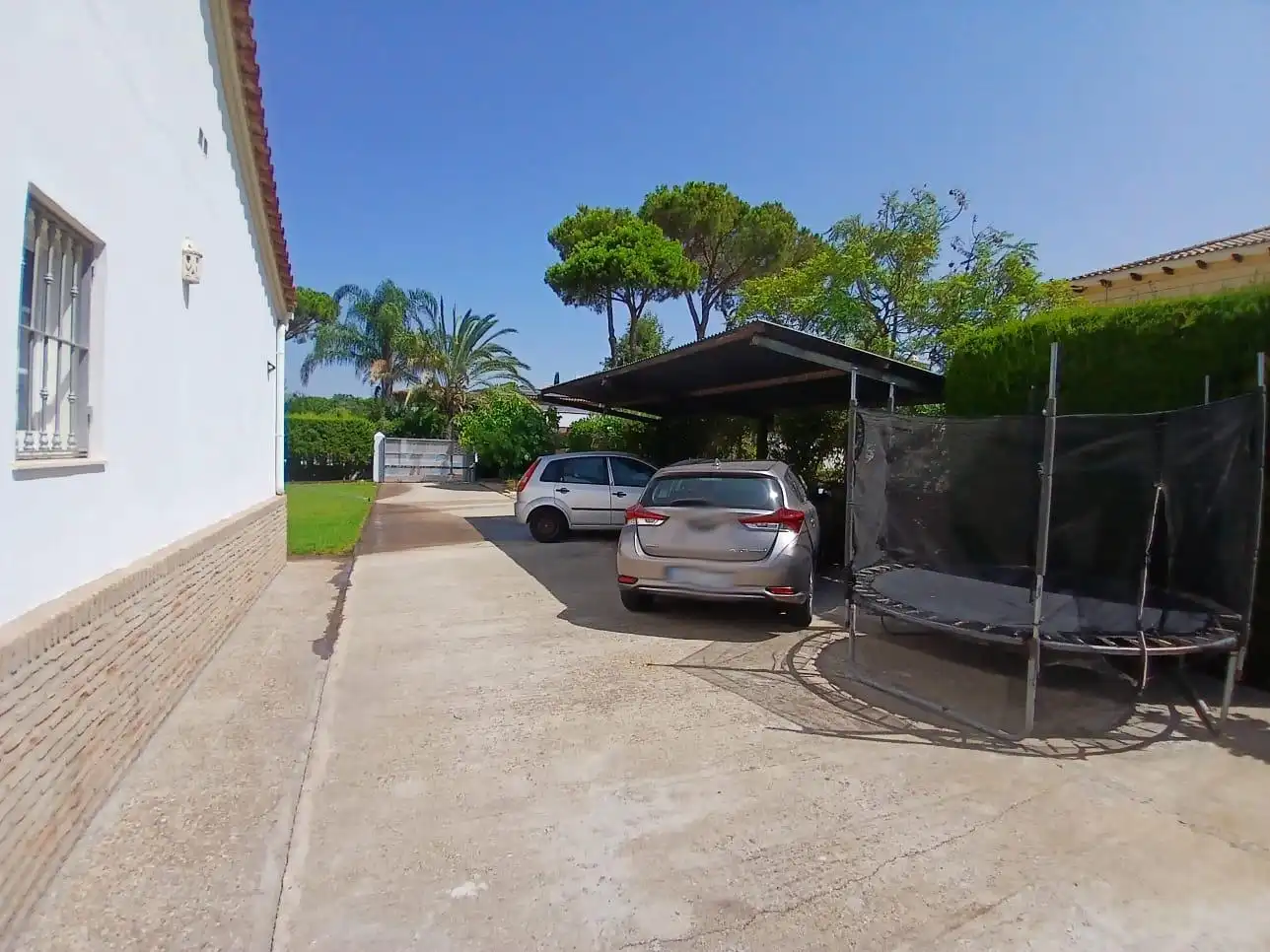 Parking de Casa o chalet en venta en Aljaraque con Calefacción, Jardín privado y Piscina