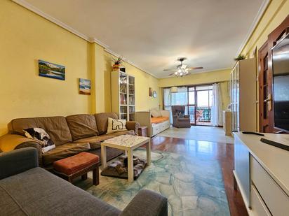 Living room of Flat for sale in Vitoria - Gasteiz  with Heating, Parquet flooring and Terrace