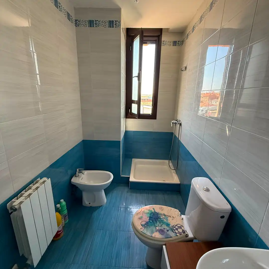 Baño de Piso en venta en Magán con Calefacción, Parquet y Terraza