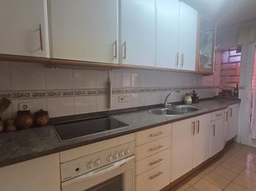 Wohnung mit Aufzug zum Verkauf in Instituts - Universitat