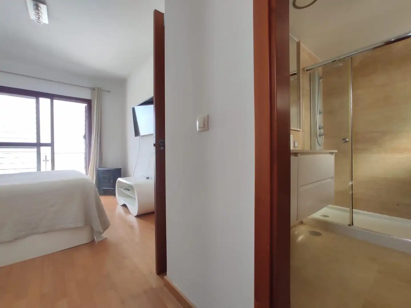 Habitación de Casa o chalet de alquiler en Montequinto con Aire acondicionado, Calefacción y Jardín privado