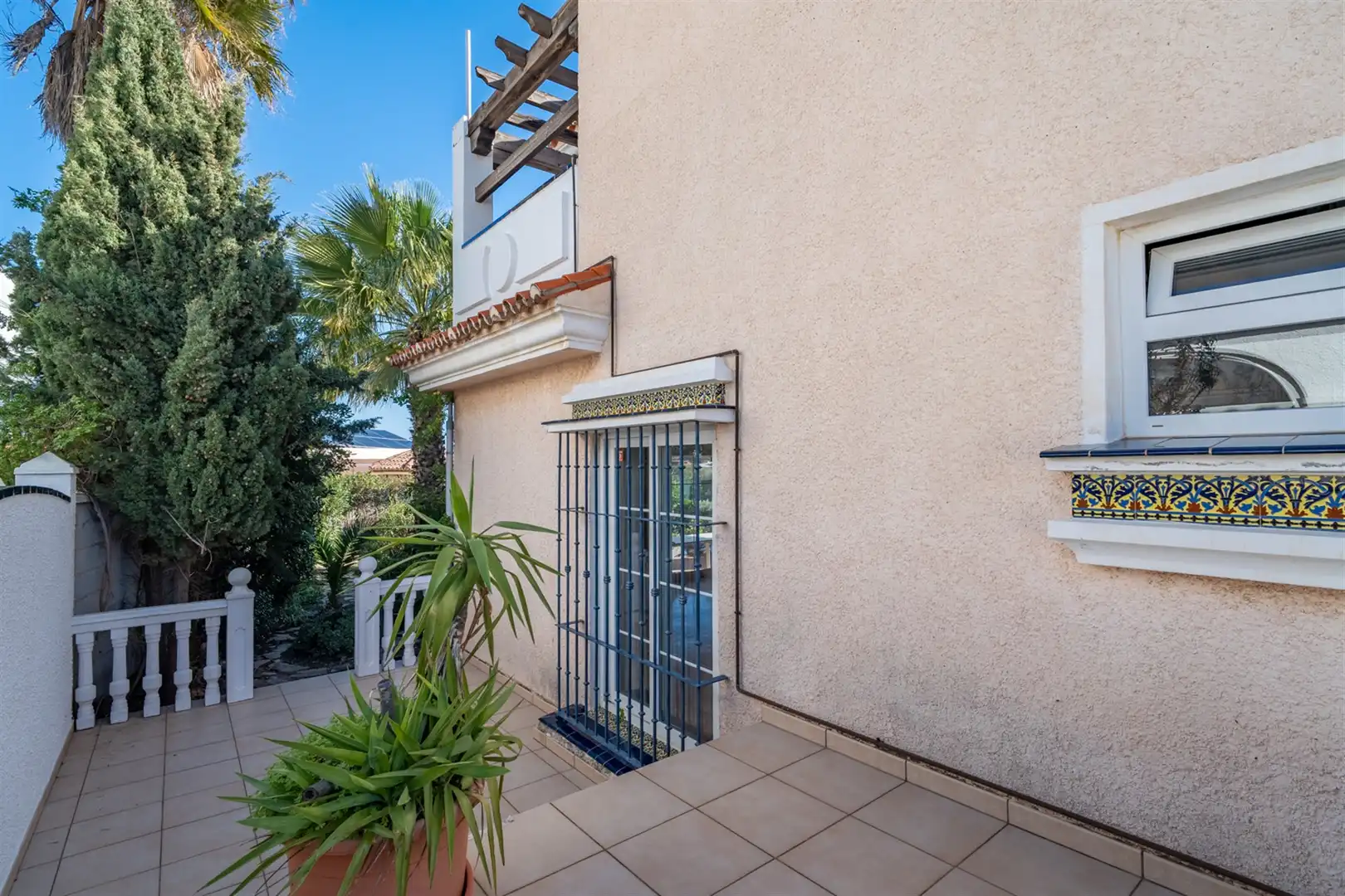 Exterior view of Houses for sale in Fuengirola  with Private garden and Terrace