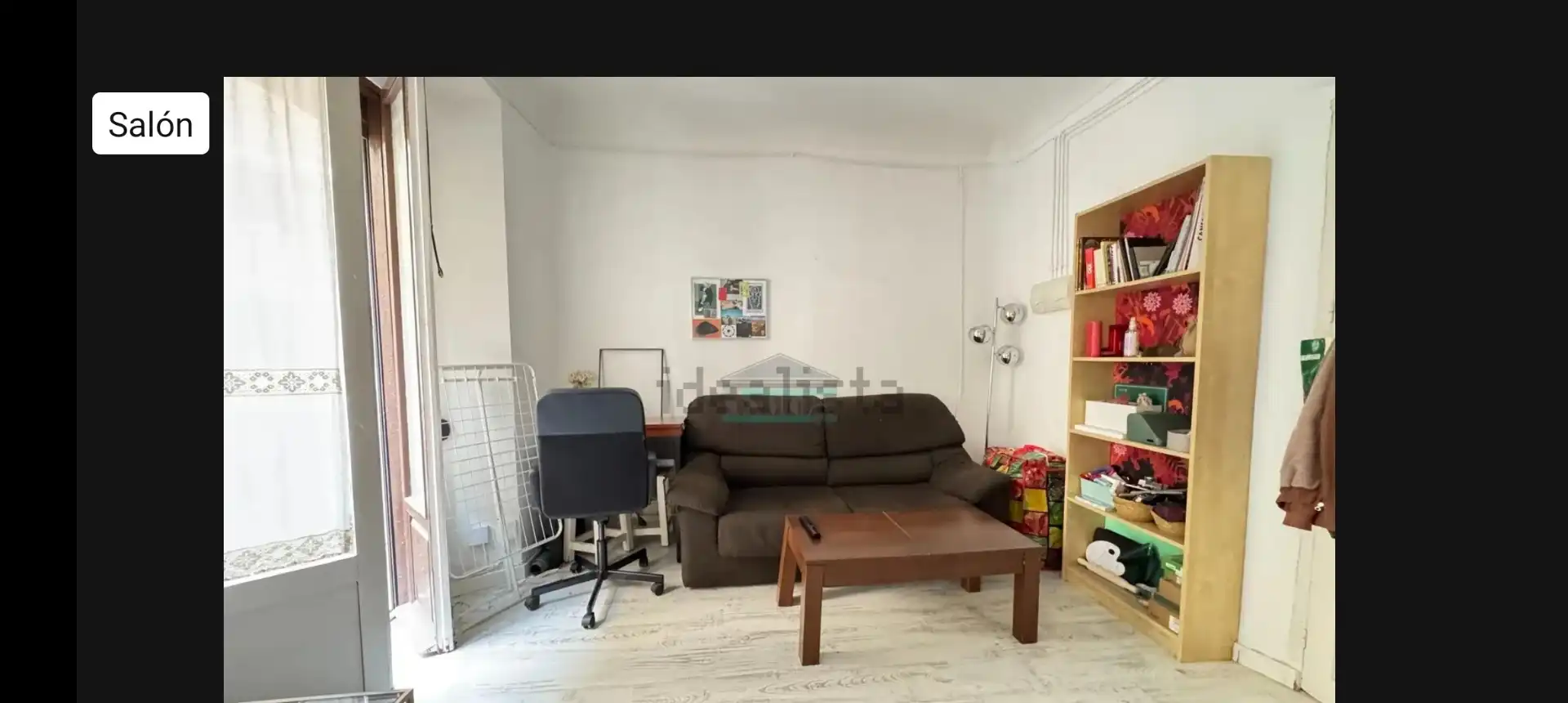 Living room of Flat for sale in  Granada Capital  with Air Conditioner and Balcony