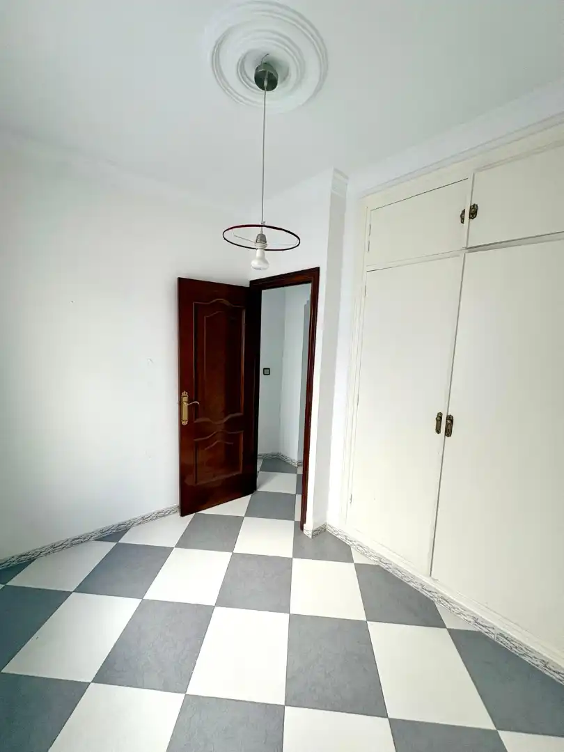 Casa adosada en venta en Alhaurín El Grande con Aire acondicionado, Amueblado y Horno