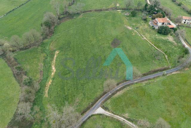 Terreno residencial en Venta en Camín Los Candamos en Parroquias Norte