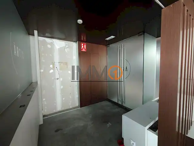 Local comercial de lloguer a Les Escaldes, imagen 11