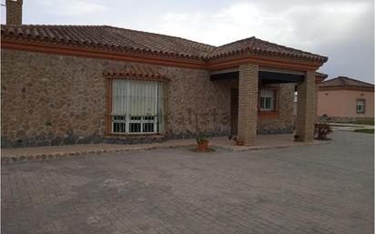 Exterior view of House or chalet for sale in Chiclana de la Frontera  with Private garden, Storage room and Swimming Pool