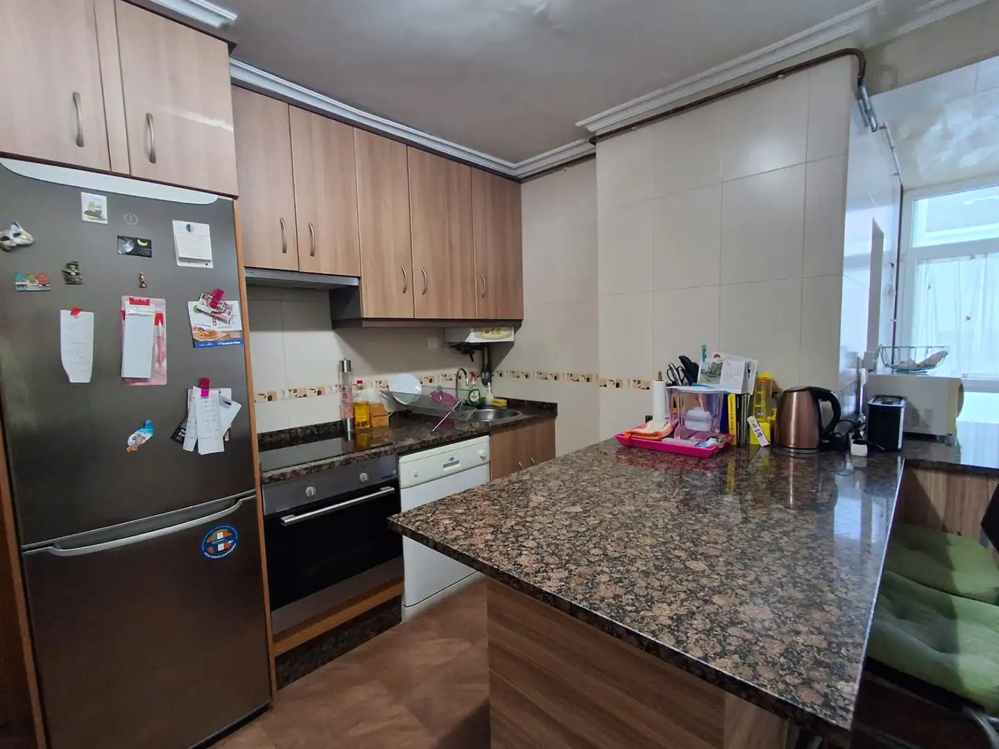 Cocina de Piso en venta en Avilés con Calefacción, Parquet y Trastero