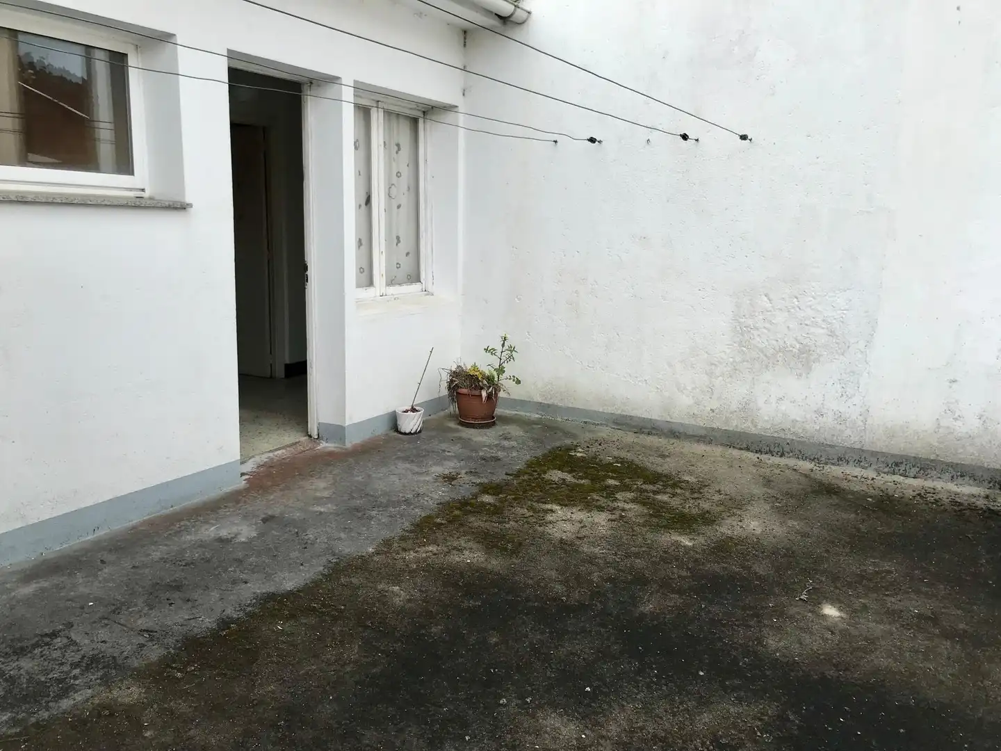 Parking de Casa adosada en venta en Outes con Terraza y Balcón