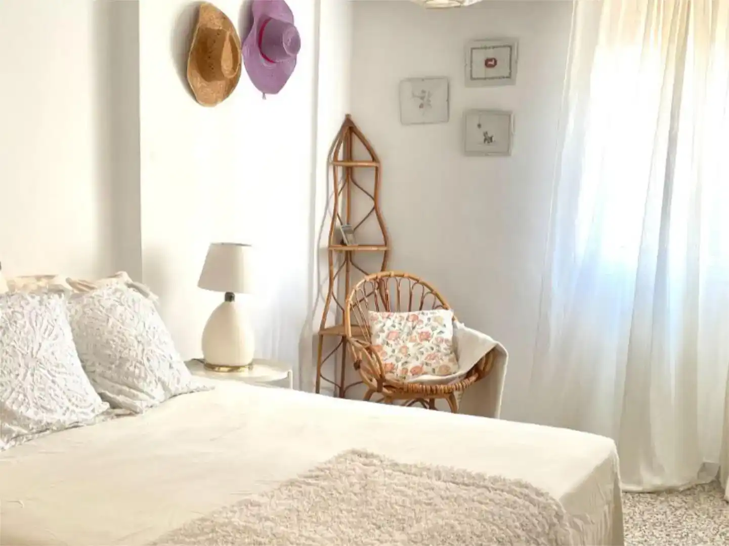 Schlafzimmer von Wohnung zur Miete in Náquera mit Möbliert