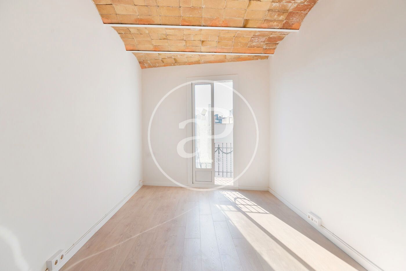 Bedroom of Flat for sale in  Barcelona Capital  with Air Conditioner, Heating and Balcony