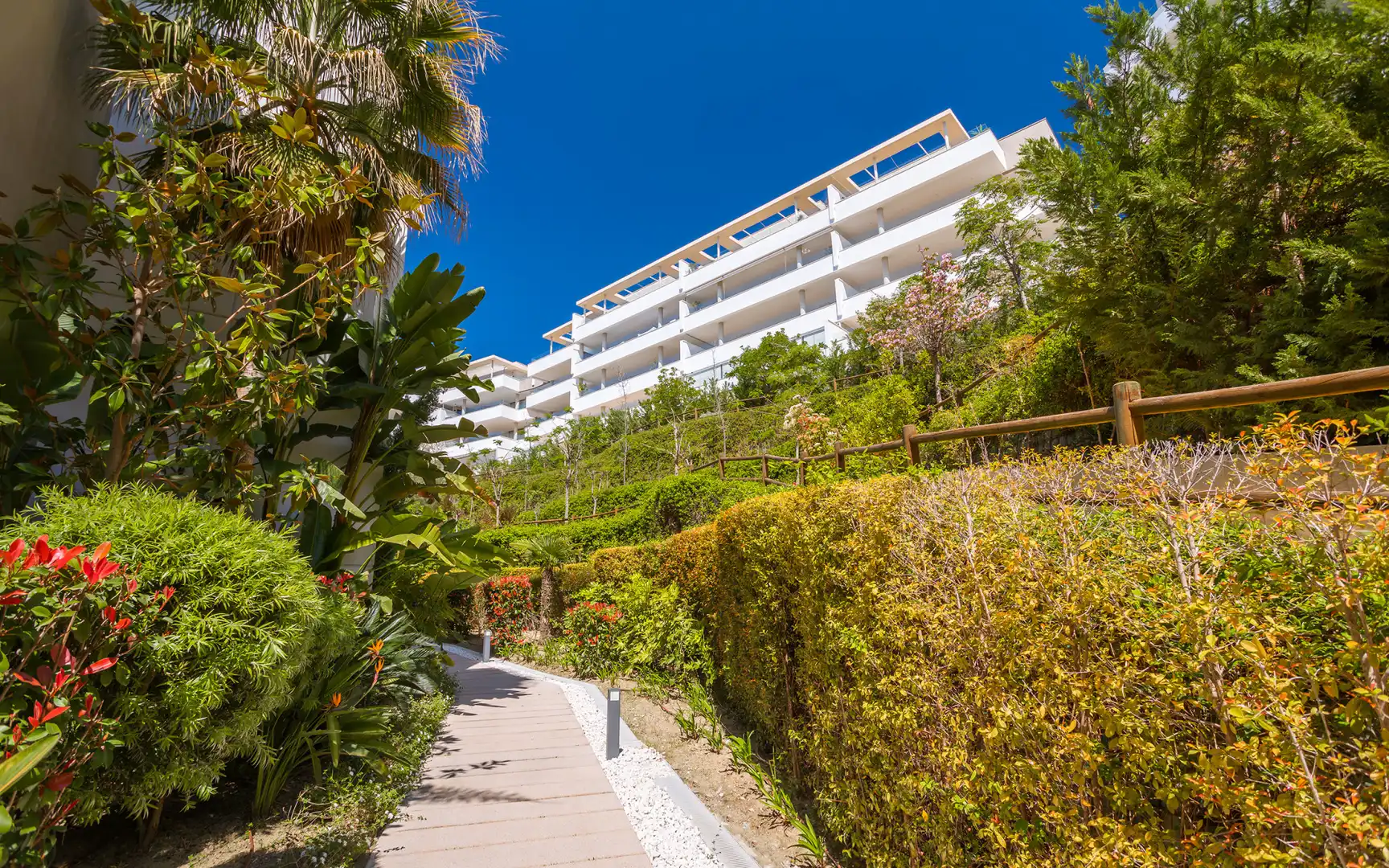 Apartament amb piscina en venda a Benahavís pueblo, imagen 27