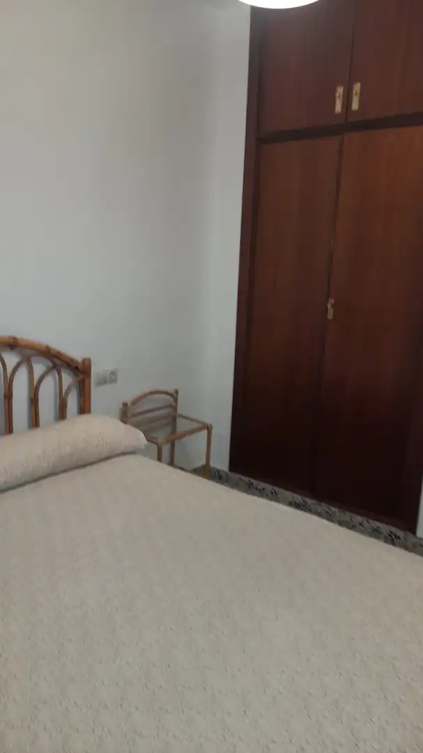 Schlafzimmer von Wohnung zum Verkauf in Torrenueva Costa mit Ofen, Waschmaschine und Balkon
