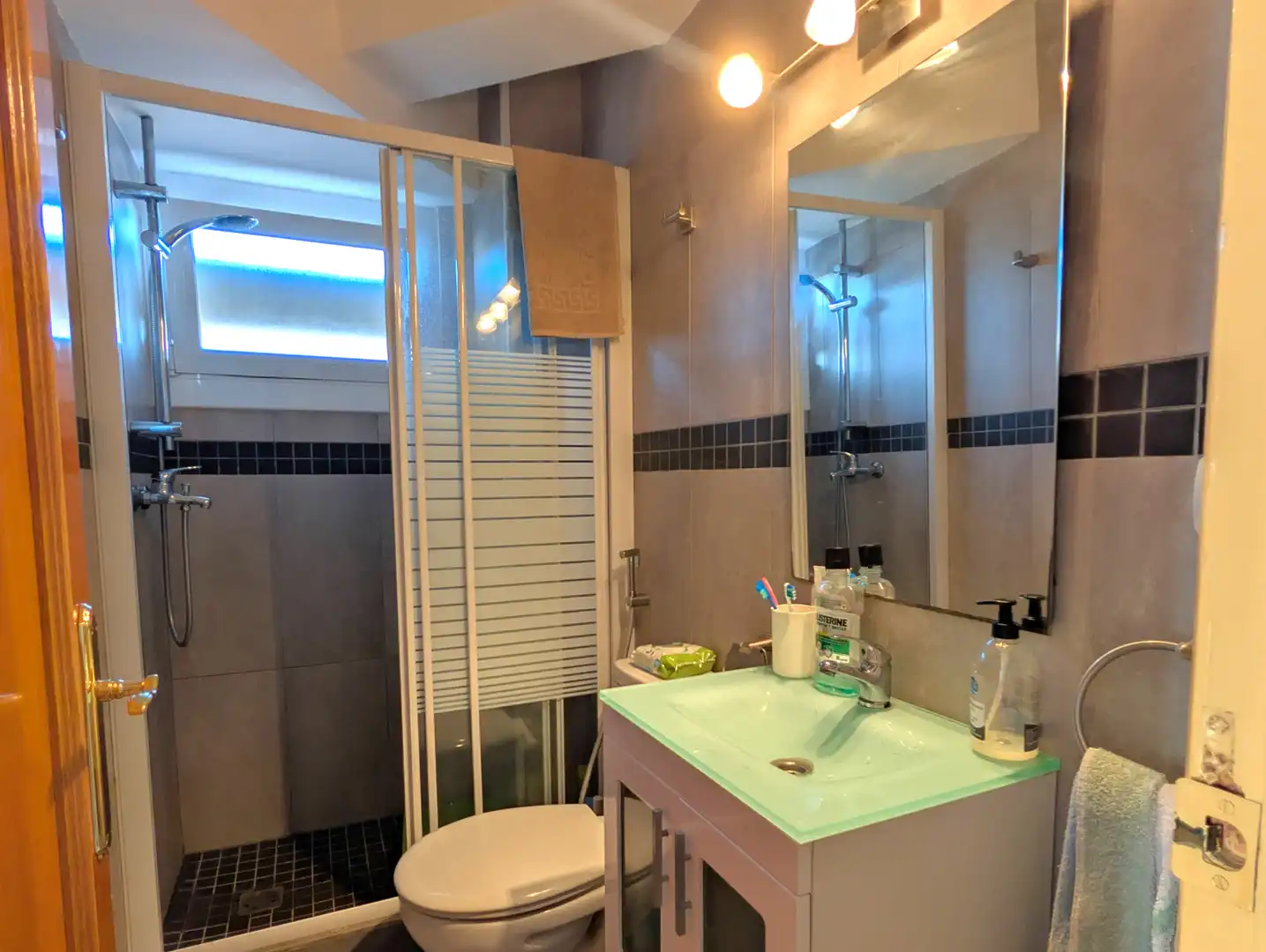Baño de Apartamento en venta en Castell d'Aro, Platja d'Aro i s'Agaró con Calefacción y Amueblado