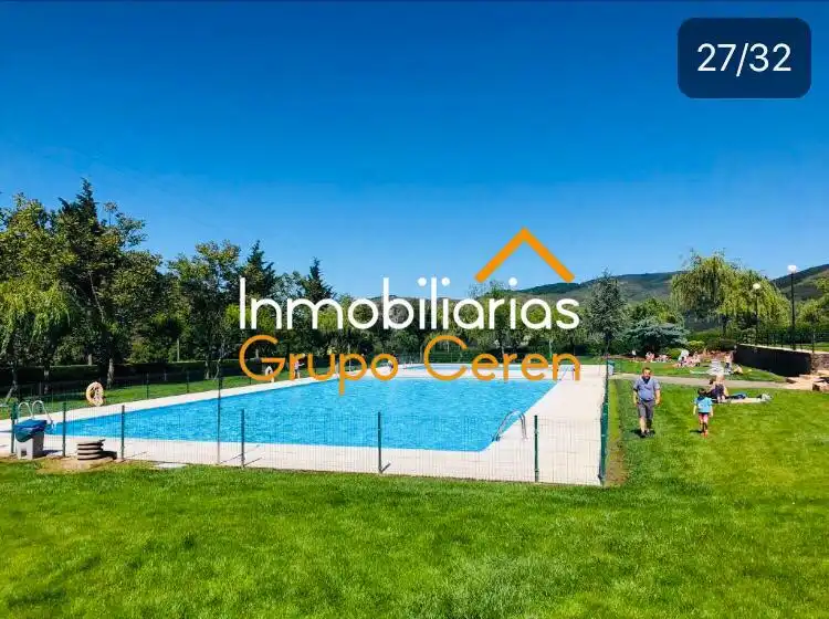 Jardí de Pis en venda en Zorraquín amb Calefacció, Piscina i Moblat
