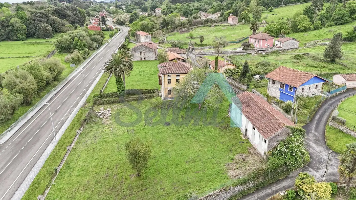 Casa o chalet en venta en Llanes con Calefacción, Jardín privado y Parquet