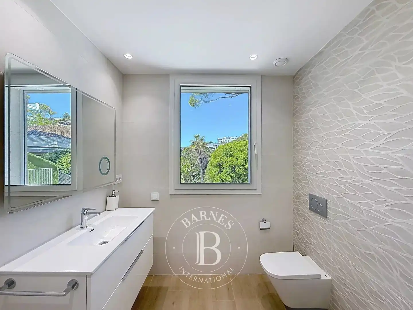 Bathroom of Houses for sale in Arenys de Mar  with Air Conditioner, Heating and Terrace