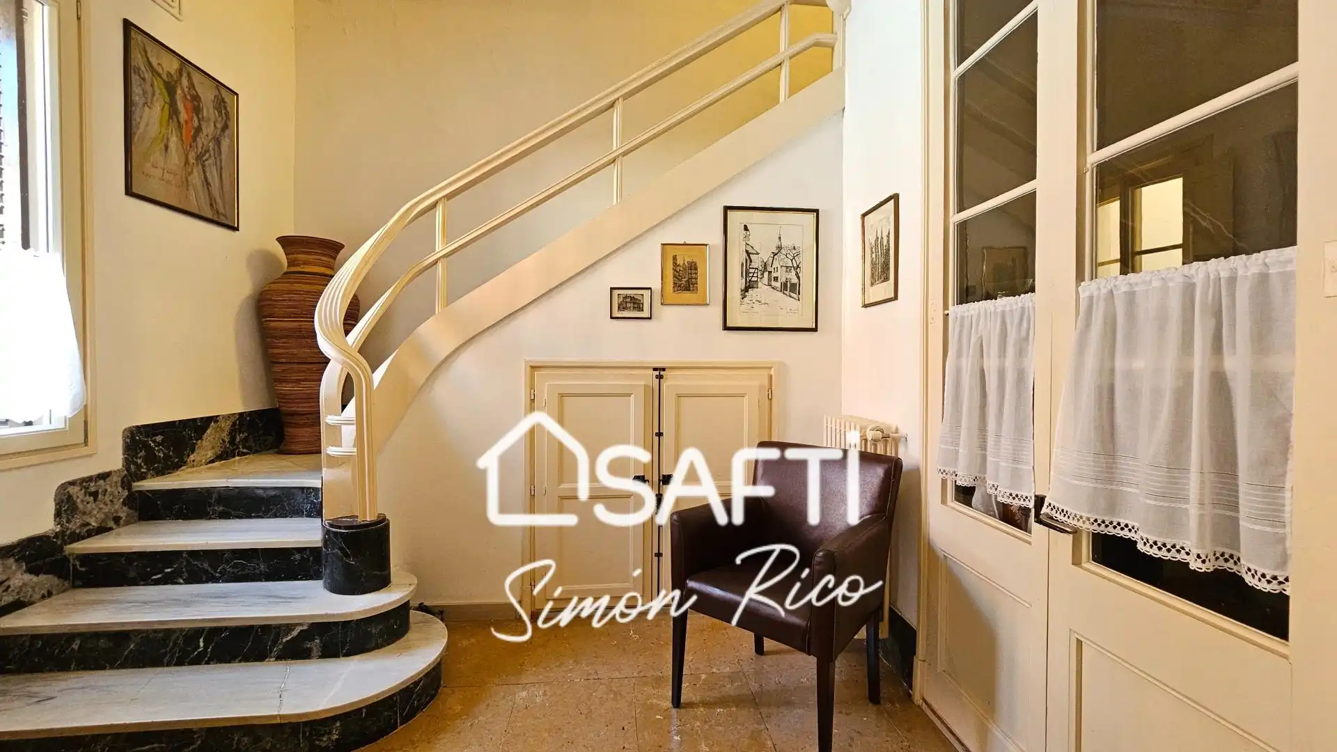 Casa adosada en venta en Gelida