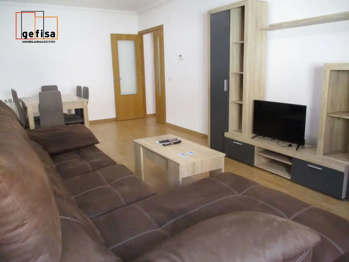 Sala de estar de Apartamento de alquiler en Valdepeñas con Calefacción, Amueblado y Balcón