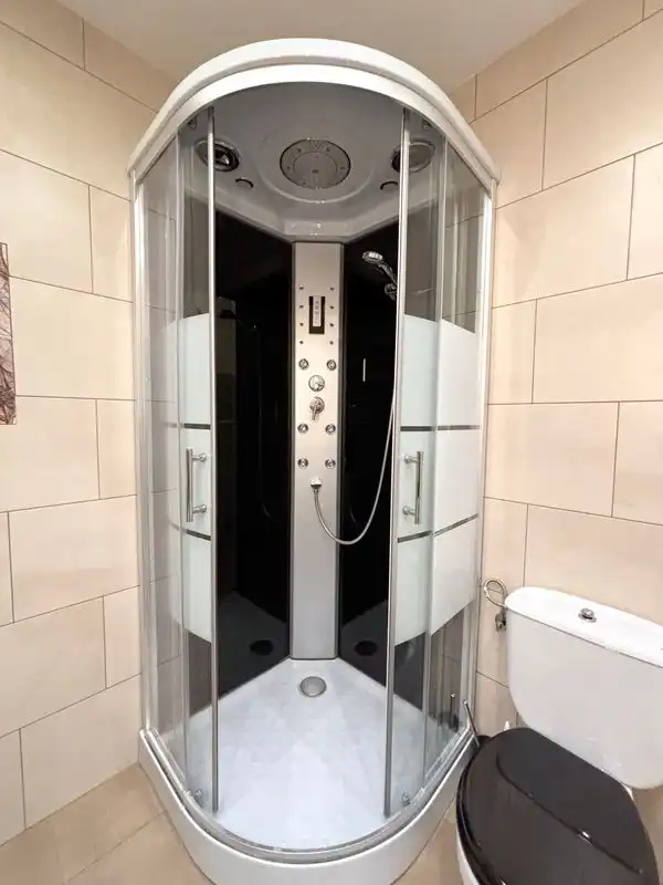 Baño de Casa adosada de alquiler en Altea con Aire acondicionado, Calefacción y Jardín privado