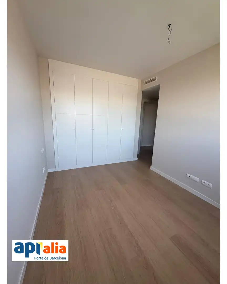 Bedroom of Flat for sale in Sant Feliu de Llobregat  with Heating, Private garden and Swimming Pool