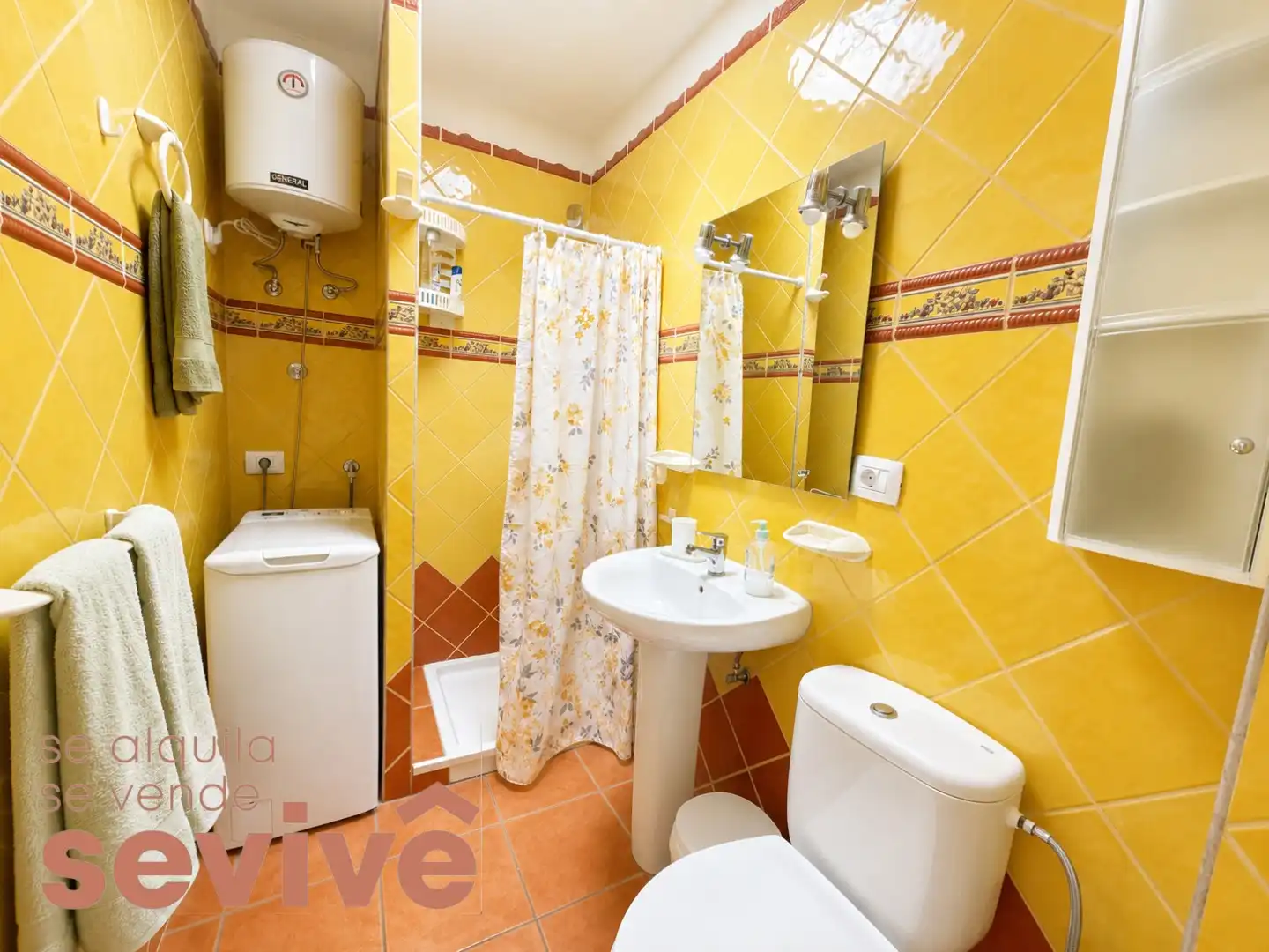 Baño de Estudio en venta en Arona con Piscina