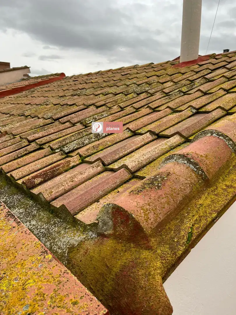 Vista exterior de Casa o xalet en venda en Lleida amb Calefacció, Terrassa i Traster