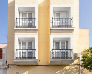 Vista exterior de Casa o xalet en venda en  Melilla Capital amb Aire condicionat
