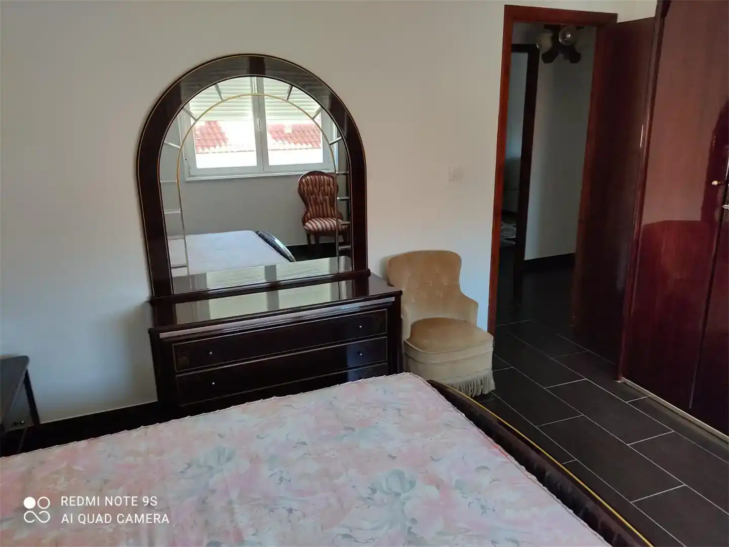 Schlafzimmer von Wohnung zur Miete in Carnota mit Möbliert, Ofen und Waschmaschine