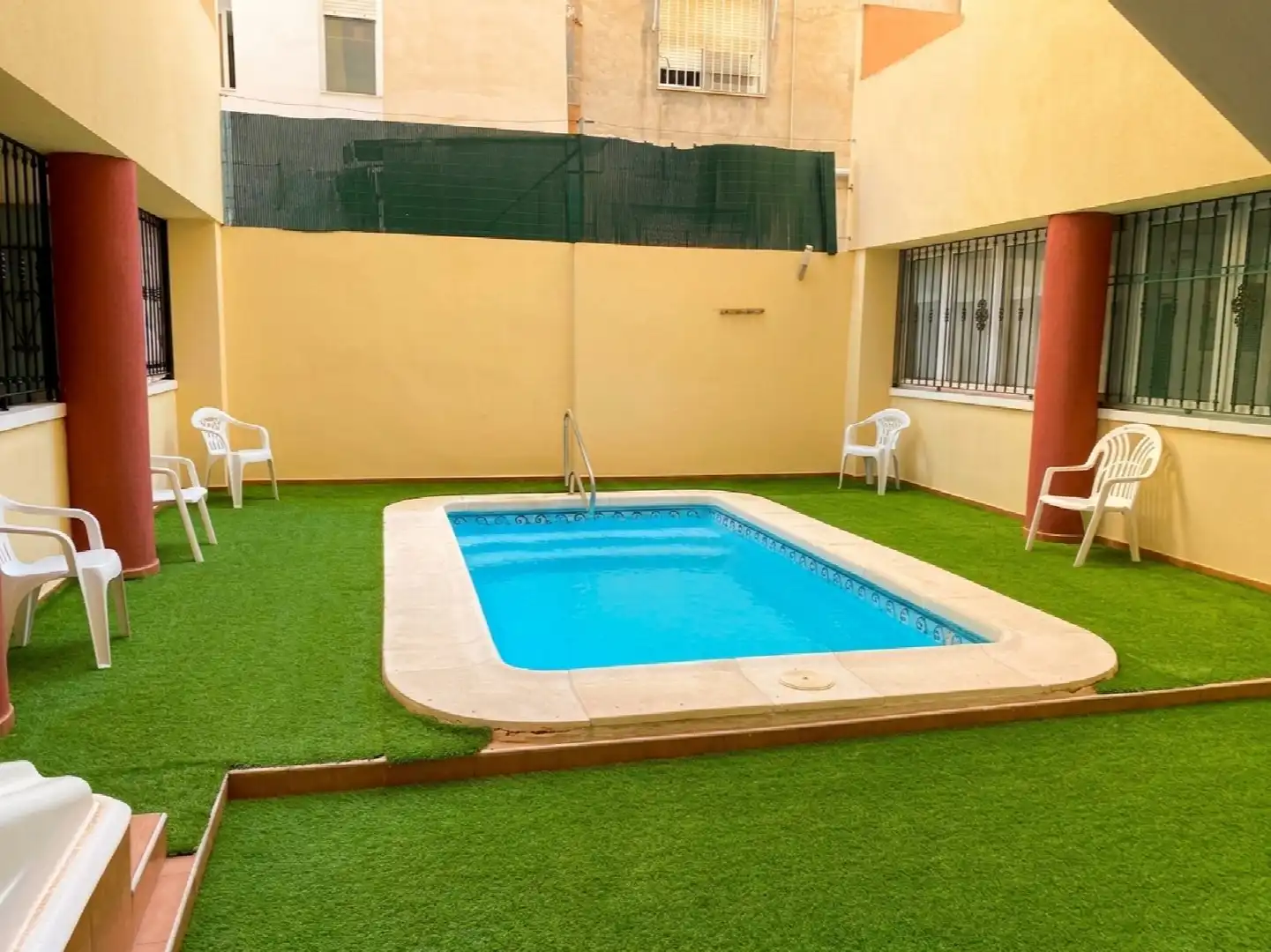 Piscina de Casa o chalet en venta en Torrevieja