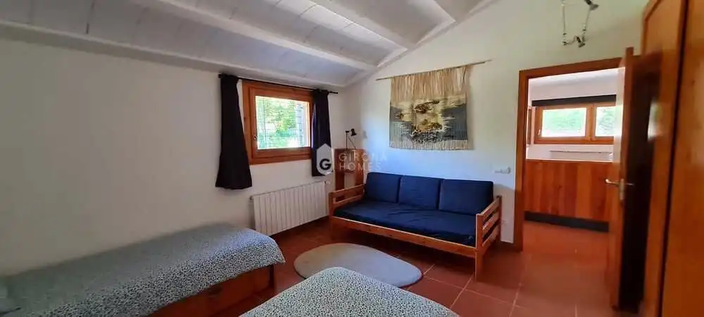 Living room of Country homes for rent in Girona  with Air Conditioner, Heating and Private garden