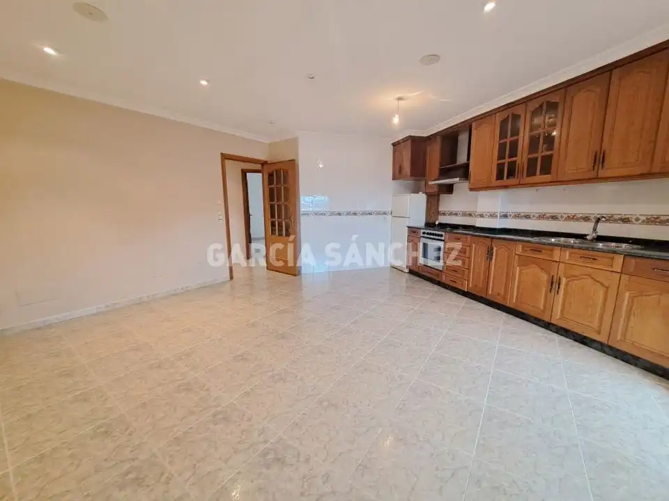 Appartamento con ascensore in vendita a Calle Cimadevila, imagen 2