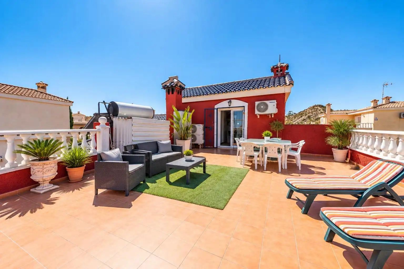 Villa zum Verkauf in Calle Calle Garcilaso de la Vega, imagen 6