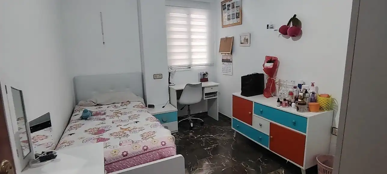 Schlafzimmer von Wohnung zum Verkauf in Linares mit Klimaanlage, Heizung und Privatgarten