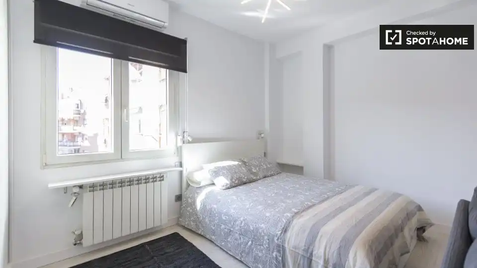 Pis de lloguer a Puerta del Ángel
