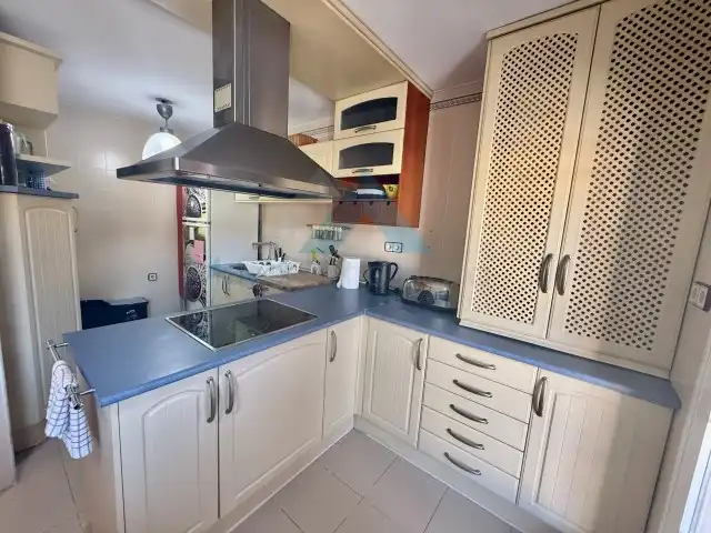 Cocina de Casa adosada de alquiler en Meco con Aire acondicionado, Calefacción y Parquet