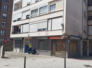 Local comercial en venda a Calle del Monte 39