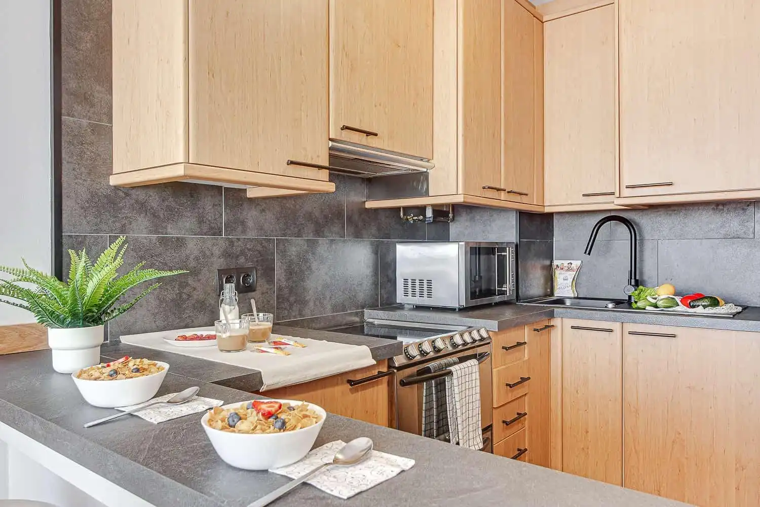 Kitchen of Flat for sale in A Coruña Capital   with Air Conditioner and Storage room