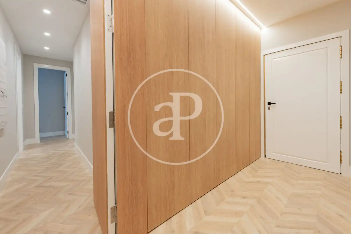 Piso en venta en Madrid con Aire acondicionado, Calefacción y Trastero